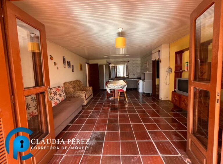 WhatsApp Image 2025-10-01 at 15.57.39 (1)