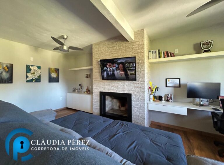 WhatsApp Image 2025-11-11 at 15.45.05 (2)