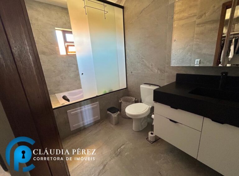 WhatsApp Image 2025-11-11 at 15.45.06 (2)