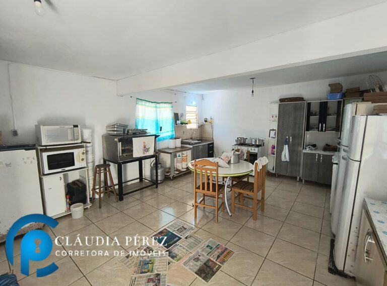 WhatsApp Image 2025-11-14 at 13.47.04 (1)