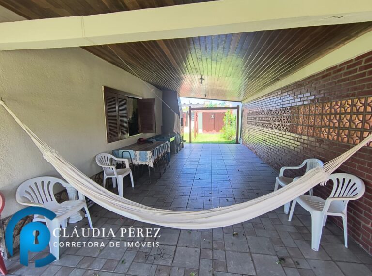 e3a303b2-dc83-4f5f-ad48-bd2be57d1e92